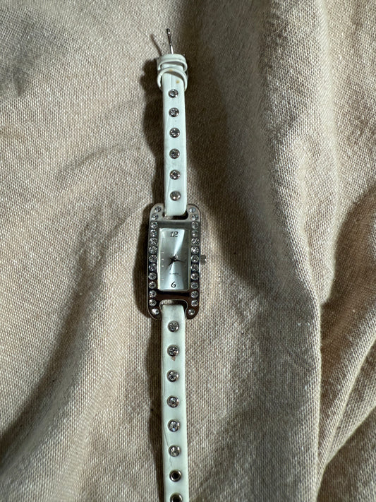 Vintage White Dimond Leather Watch